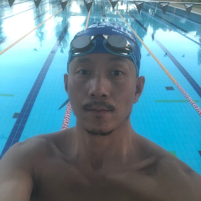Aaron Zhennian Zhang
